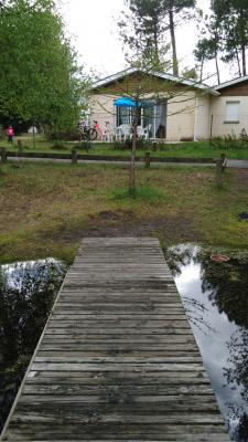 maison vue du ponton de pêche